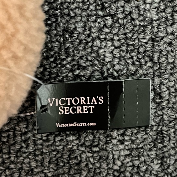 Victoria’s Secret Sherpa Tote Bag - Picture 10 of 12